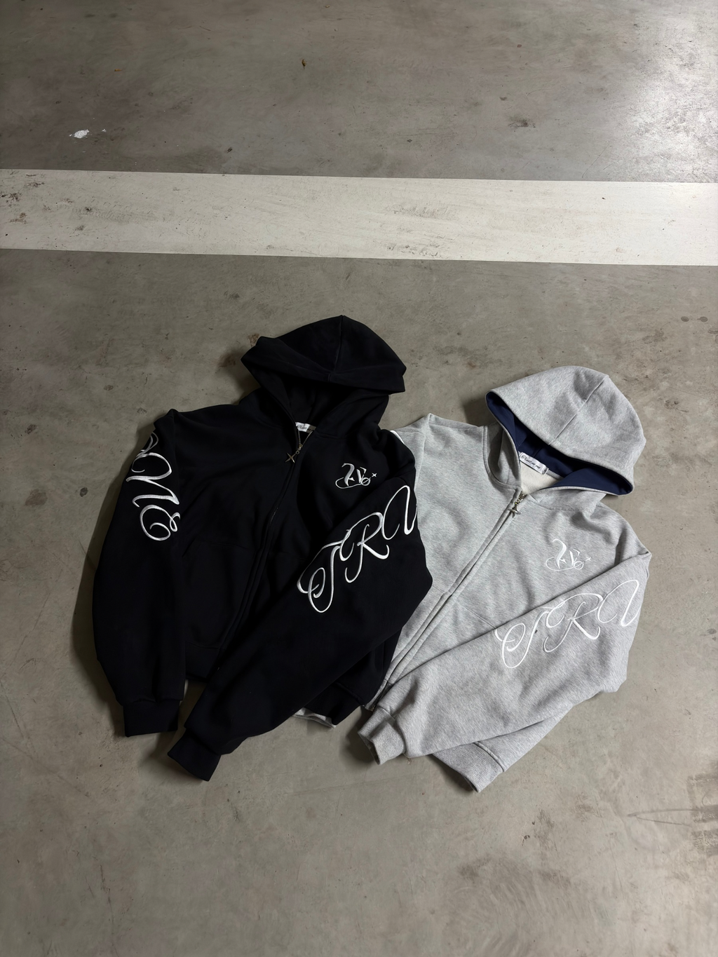HEAVY WEIGHT ZIP "GREY"