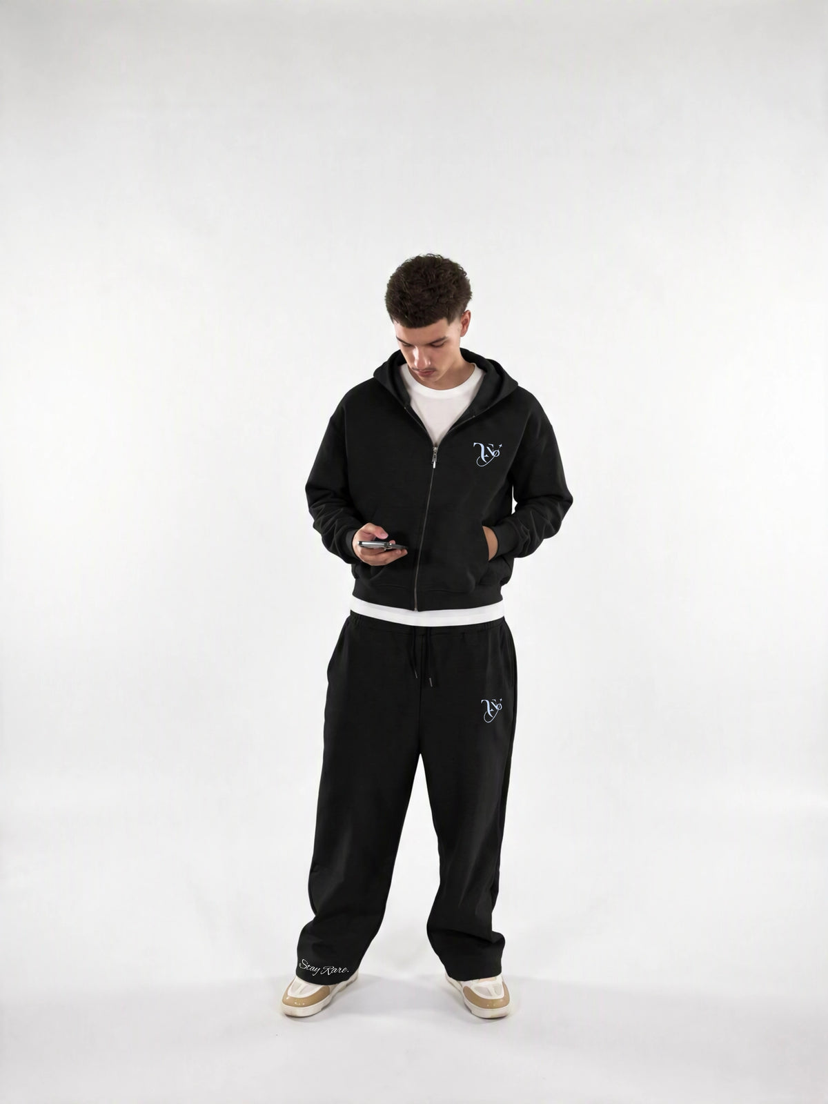 EMBROIDERED TRACKSUIT "BLACK"