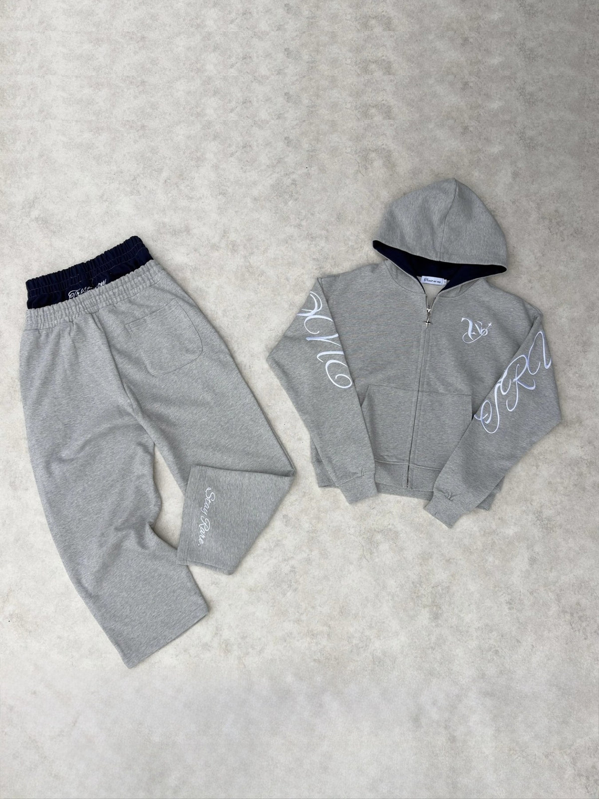 EMBROIDERED TRACKSUIT "GREY"